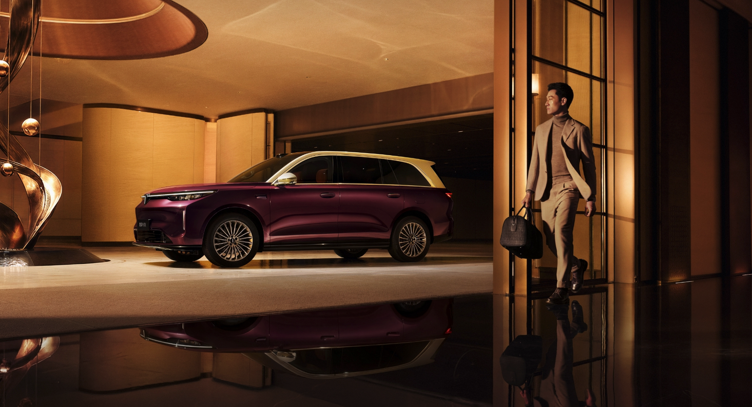 魏牌V9X正式开启预售 37.18万元起 搭载超级Hi4混动架构